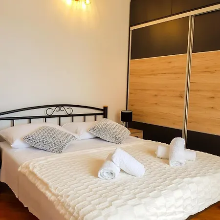 Apartment Russo - Amazing On The