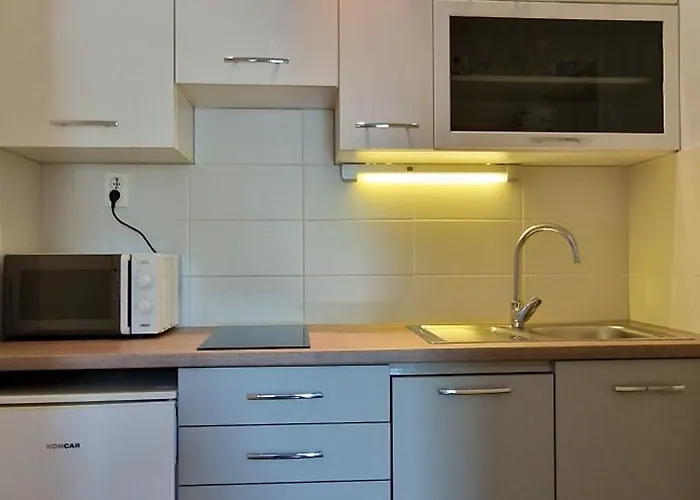 Russo - On The Appartement